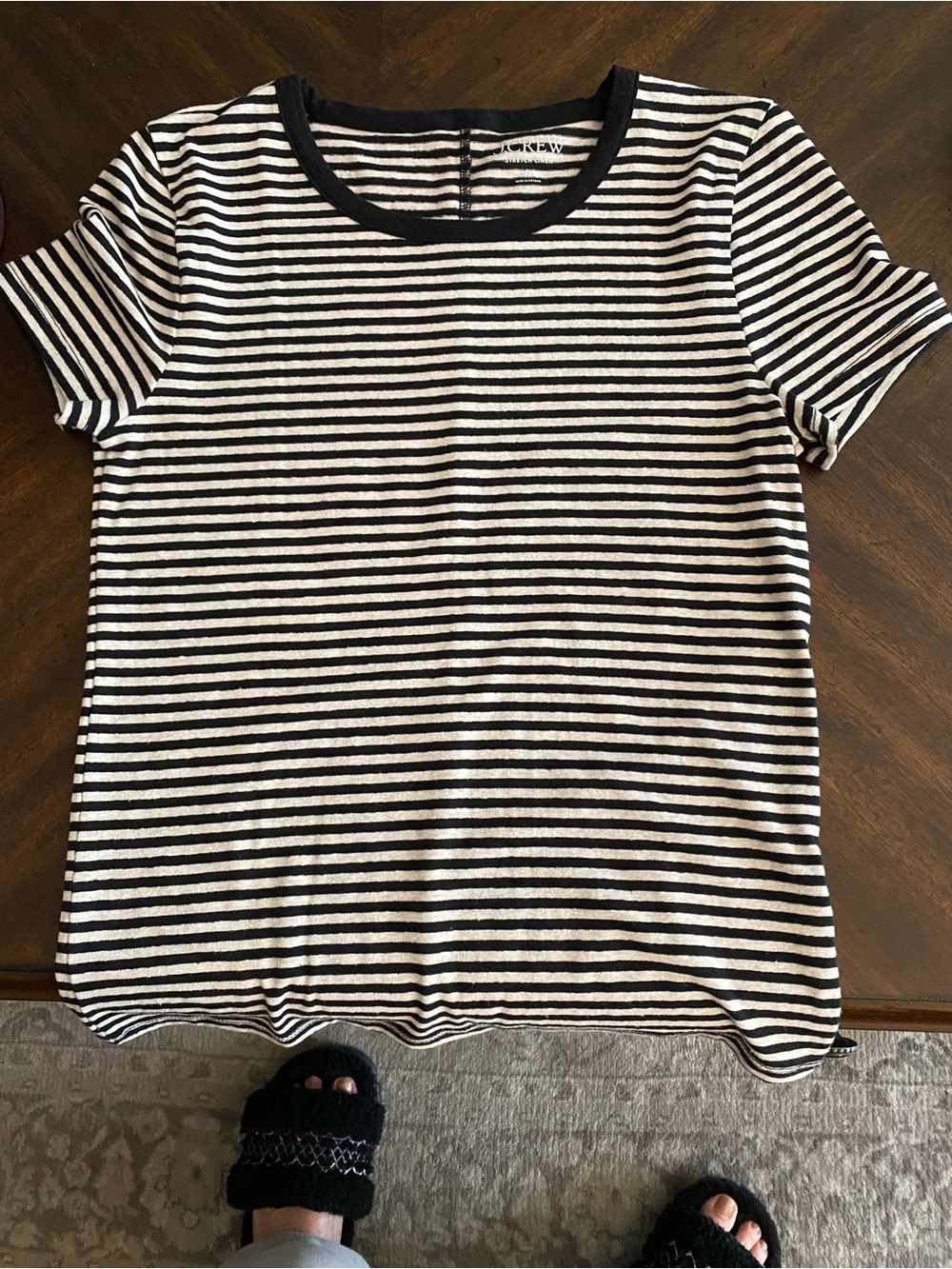 Striped Short Sleeve Linen Tee in Black & White